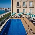 Grand Hotel Des Etrangers