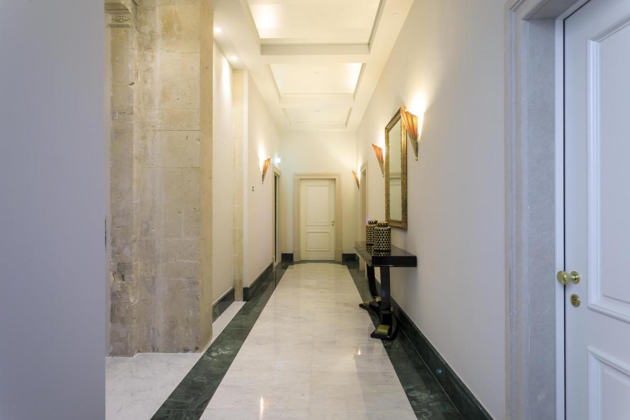 Grand Des Etrangers Hotel 5*