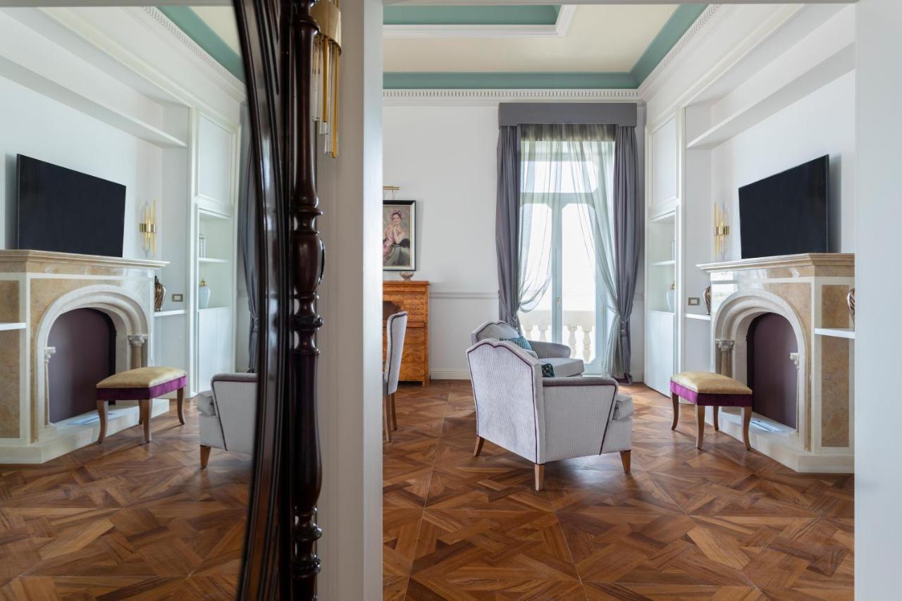 Grand Des Etrangers Hotel 5*
